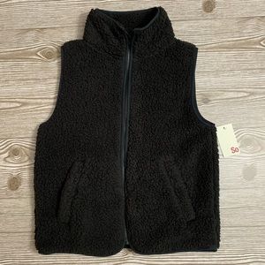 NWT Sherpa Vest size small